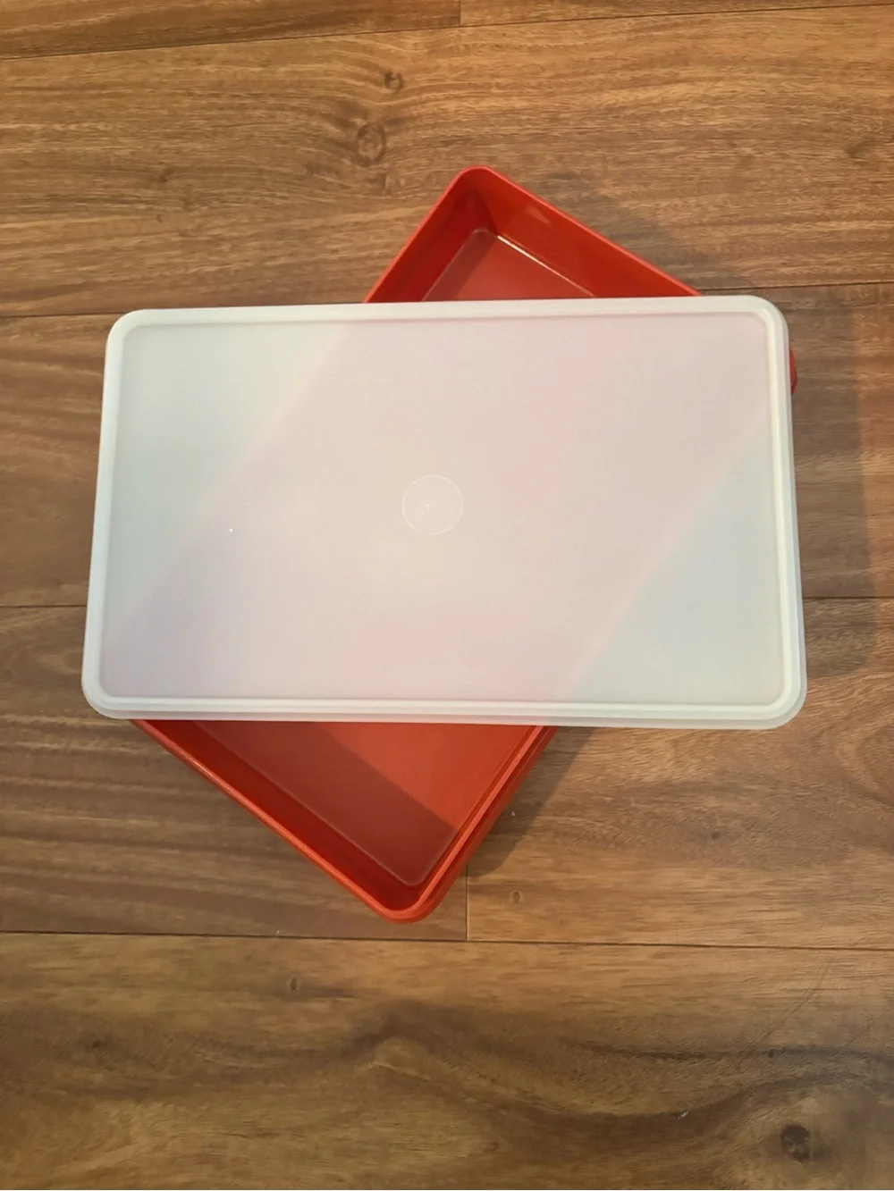 Red Food Storage Container with White Lid - Durable Silicone